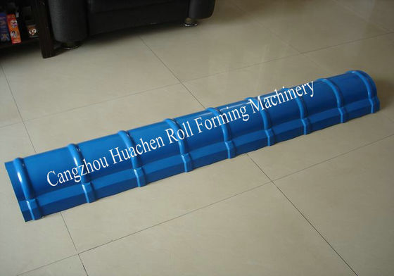 Mesin Pembentuk Roll Ridge Cap Otomatis yang Disesuaikan dengan Daya Motor Utama 5.5Kw dan Kontrol PLC untuk Plat Ketebalan 0,3-0,6mm