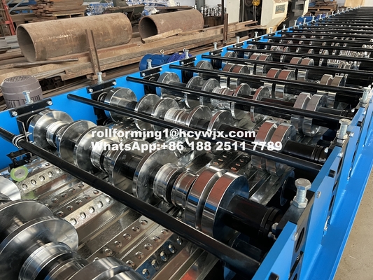 Hydraulic 11 11 5.5KW Motor Floor Deck Roll Forming Machine 8-12m/min Kecepatan Dengan Sistem Kontrol PLC