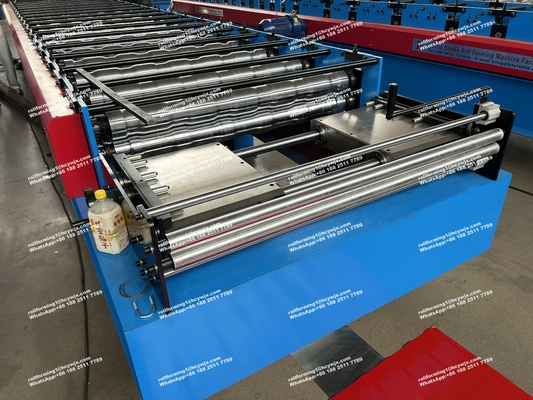 PPGI Color Steel GI Material for Glazed Tile Roll Forming Machine (Material PPGI baja berwarna untuk mesin pembentuk gulung ubin kaca)