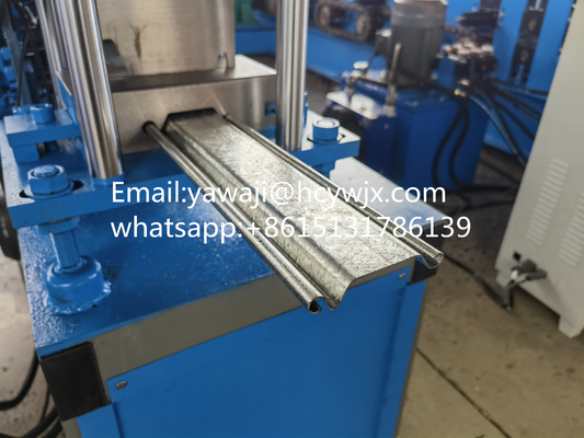 Chain Drive Full Automatic Shutter Door Frame Rolling Machine untuk 380V 50Hz 3Phases Steel Frame Purlin