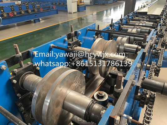 PLC Control C Purlin Roll Forming Mesin
