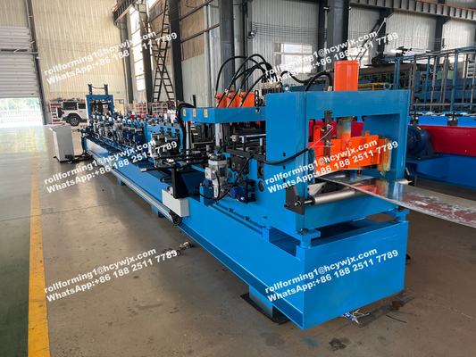 Steel CZ Purlins Roll Forming Machine yang dikendalikan oleh PLC