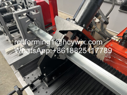 U-bentuk Gypsum Board Support Roll Forming Machine dengan 10 Baris Cr12 Mov Rollers untuk Plat 0.7-0.9mm