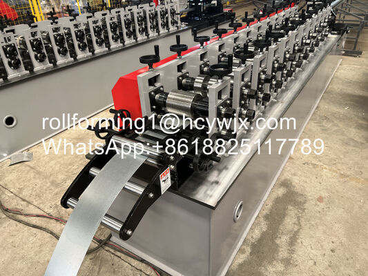 U-bentuk Gypsum Board Support Roll Forming Machine dengan 10 Baris Cr12 Mov Rollers untuk Plat 0.7-0.9mm