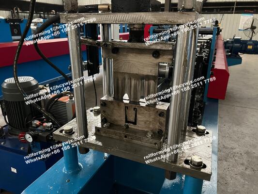 Mesin Pembentuk Gulungan Rel Pemandu Pintu Garasi Sekat