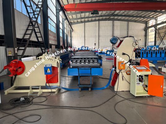 Mesin Roll Forming Panel Dinding Otomatis
