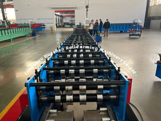 Mesin Roll Forming Panel Dinding Baja Berwarna