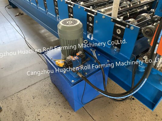 15 Stasiun Wall Panel Roll Forming Machine dengan 45# Konstruksi Baja dan Chain Drive untuk Produksi Efisien