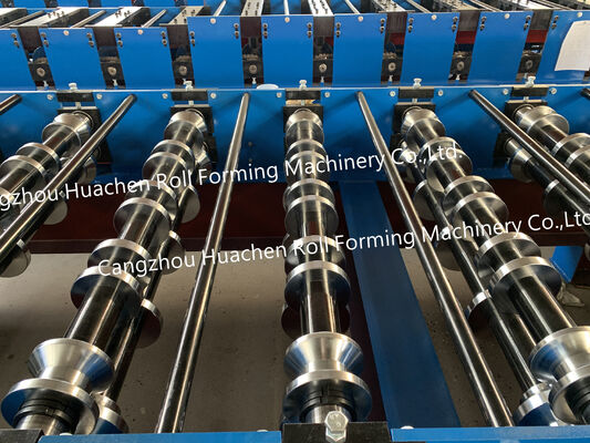 15 Stasiun Wall Panel Roll Forming Machine dengan 45# Konstruksi Baja dan Chain Drive untuk Produksi Efisien