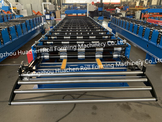 15 Stasiun Wall Panel Roll Forming Machine dengan 45# Konstruksi Baja dan Chain Drive untuk Produksi Efisien