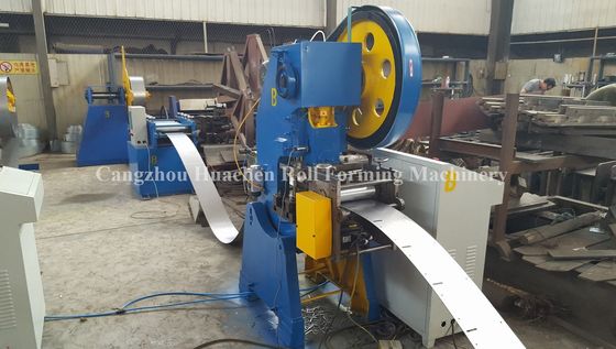 Profesional Full C Lip Channel Purlin Roll Forming Machine Efisiensi Tinggi