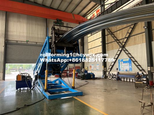 Big Span Cold Roll Forming Machine Produksi Papan Lengkungan