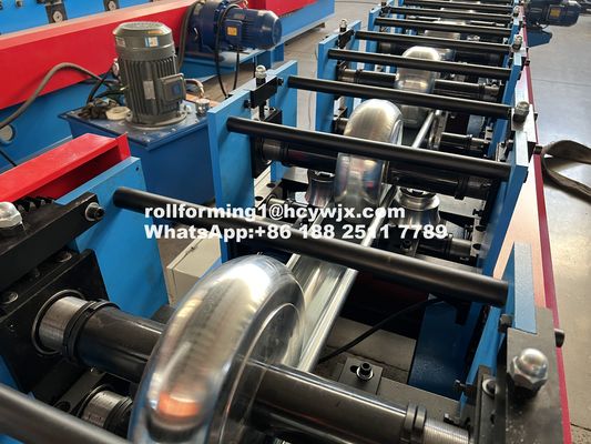 17 Stasiun Roller 333mm Semi Round Gutter Roll Forming Machine