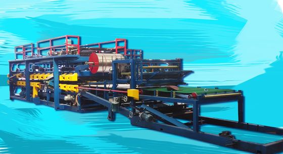 Foam Roofing Sandwich Panel Line Produksi 32kw ​​Motor 45000 * 2500 * 2500mm