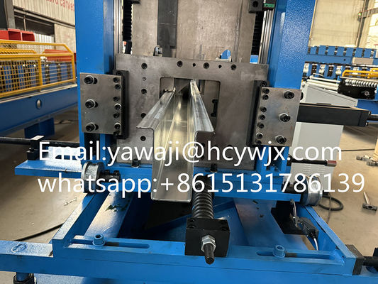 Hydraulic Cutting Galvanized Steel OMEGA Purlin Roll Forming Machine Dengan CE