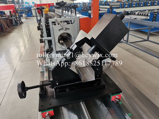 Non Stop Cutting U Section Stud Forming Machine Untuk Ketebalan 0.3mm