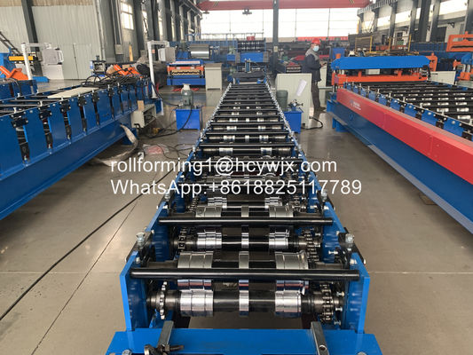Cr12 0.7mm Self Locking 400mm Mesin Roll Forming Lembaran Atap