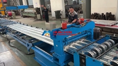 non-stop memotong lantai dek roll membentuk mesin lini produksi